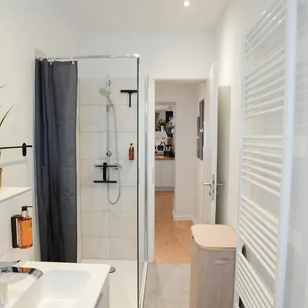 Boutique Design - 53 Qm Mit Fussbodenheizung Und Balkon * Lipsko