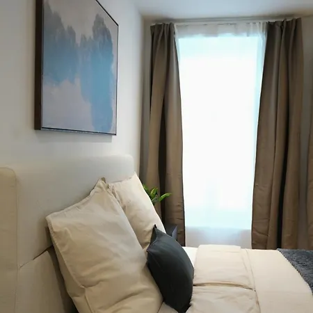 Boutique Design - 53 Qm Mit Fussbodenheizung Und Balkon شقة