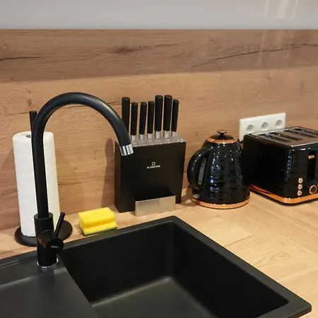 Boutique Design - 53 Qm Mit Fussbodenheizung Und Balkon Daire *