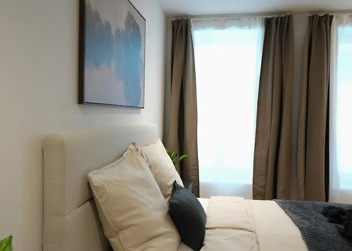 Boutique Design - 53 Qm Mit Fussbodenheizung Und Balkon Διαμέρισμα