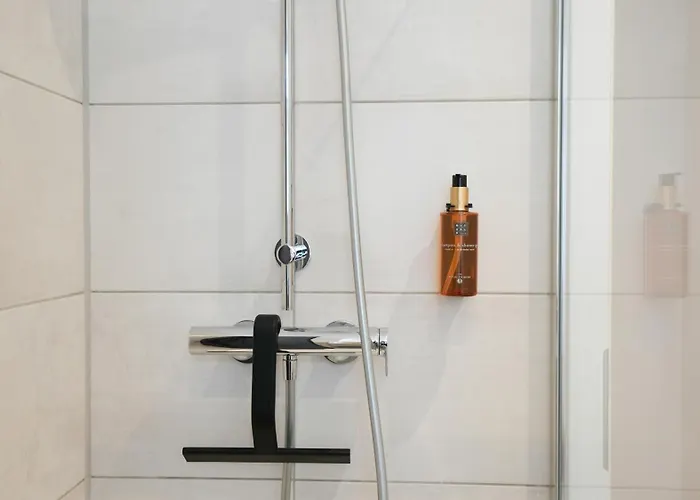 Boutique Design - 53 Qm Mit Fussbodenheizung Und Balkon * Lipsko